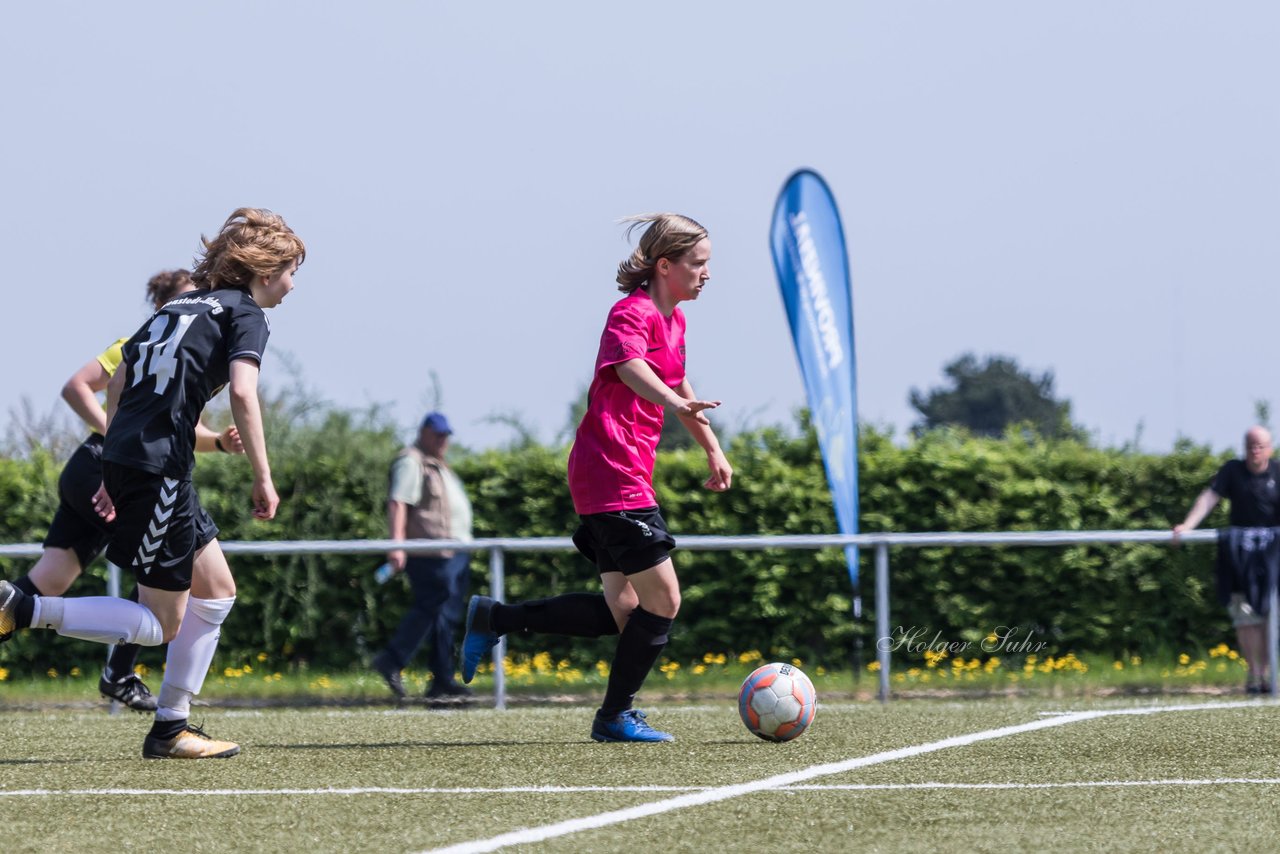 Bild 52 - B-Juniorinnen Pokalfinale SV Henstedt Ulzburg - SG Holstein Sued : 2:0